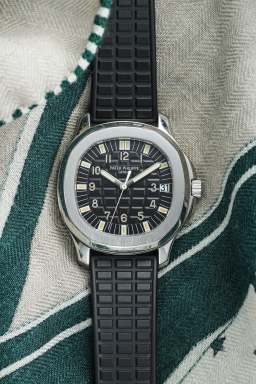 Sample photo of patek-philippe5065 at Phillips Phillips Watches Online Auction: The Geneva Sessions Spring 2025