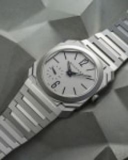 Sample photo of bulgari103011 at Phillips Phillips Watches Online Auction: The Geneva Sessions Spring 2023