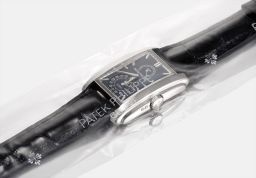 Sample photo of patek-philippe5200 at Phillips The Hong Kong Watch Auction: FOUR