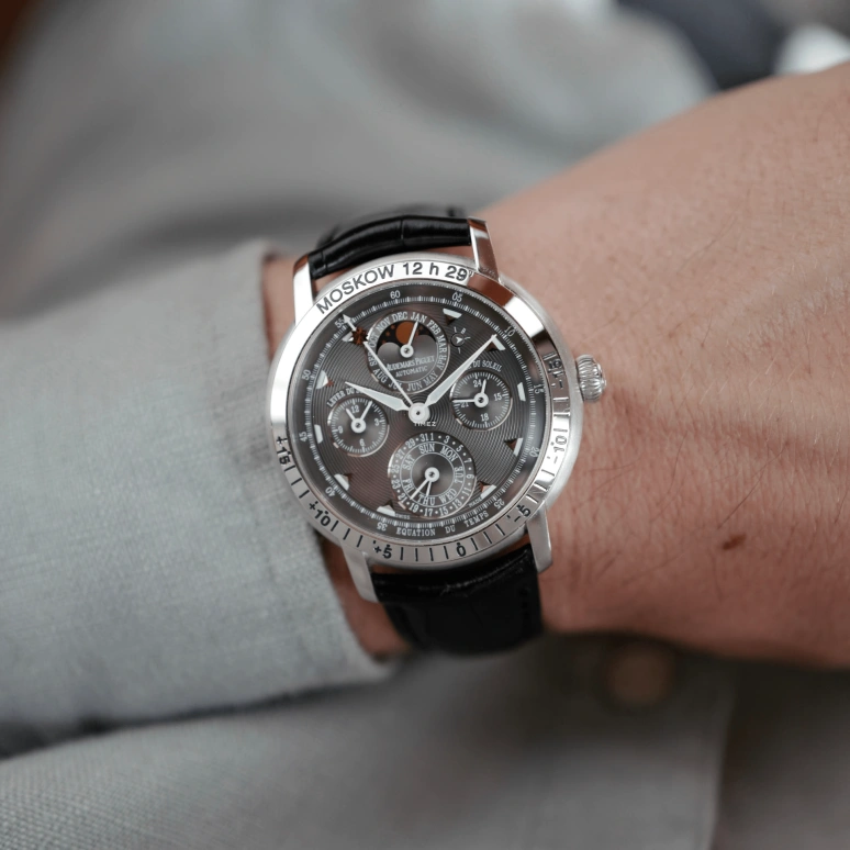 Audemars Piguet,Jules Audemars 39mm,39mm,White Gold,Grey,Automatic,Chronograph,Moonphase,Perpetual Calendar,Leap Year,40hours,In-house Caliber,25934BC Gray