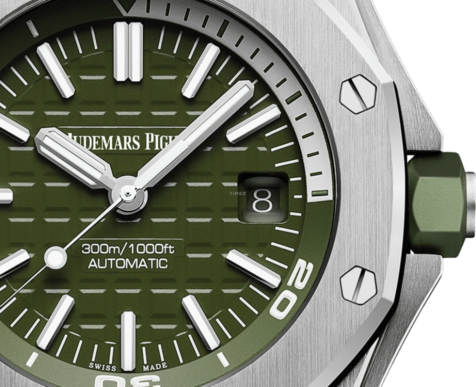 Audemars Piguet,Royal Oak Offshore 42mm,42mm,Stainless Steel,Green,Automatic,Day,60hours,15710ST,15710ST.OO.A052CA.01
