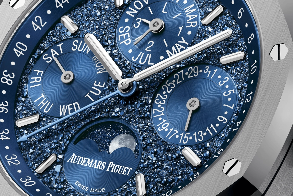 Audemars Piguet,Royal Oak 41mm,41mm,White Gold,Blue,Automatic,Moonphase,Perpetual Calendar,Leap Year,Month,40hours,In-house Caliber,John Mayer,Ed Sheeran,Luke Combs,26574BC,26574BC.OO.1220BC.02