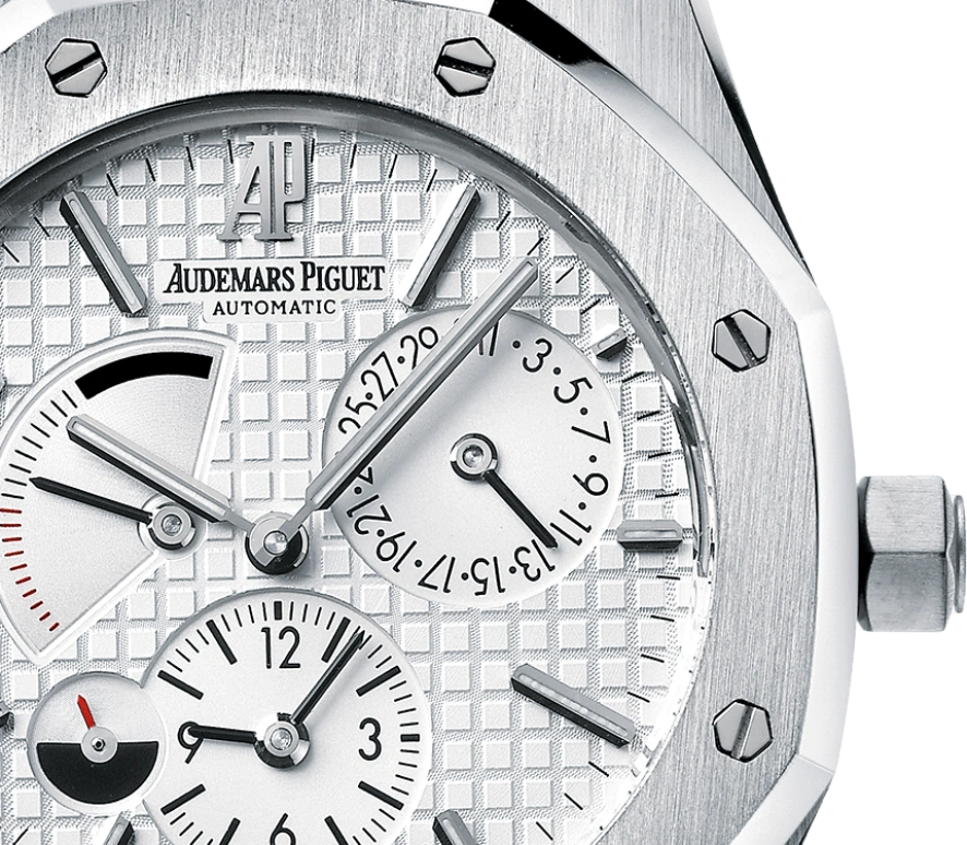 Audemars Piguet,Royal Oak 39mm,39mm,Stainless Steel,Silver,White,Silver White,Automatic,Day,Power Reserve Indicator,Dule Time,Day / Night Indication,38hours,In-house Caliber,26120ST,26120ST.OO.1220ST.01