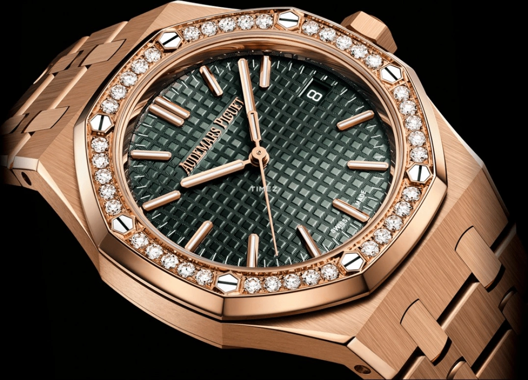 Audemars Piguet,Royal Oak 37mm,37mm,Rose Gold,Green,Automatic,Day,60hours,15551OR,15551OR.ZZ.1356OR.06