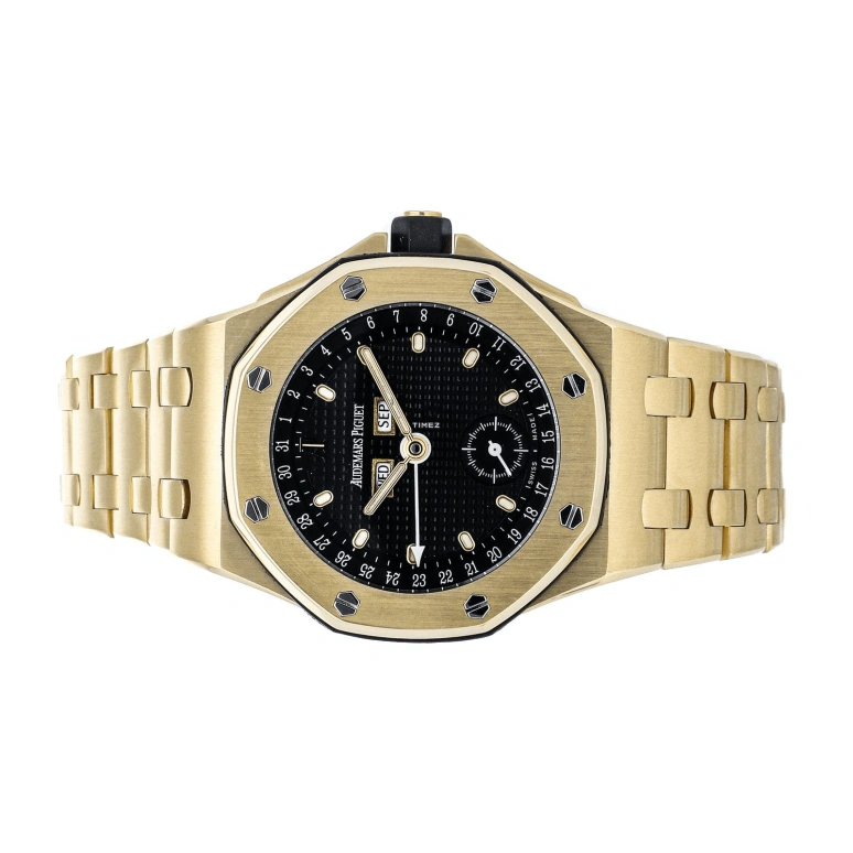 Audemars Piguet,Royal Oak Offshore 38mm,38mm,Yellow Gold,Black,Automatic,Month,Date,Day,25807BA,25807BA.O.1010BA/01