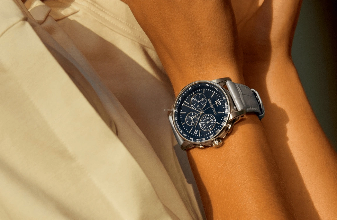 Audemars Piguet,CODE 11.59 41mm,41mm,White Gold,Blue,Automatic,Chronograph,Day,Flyback,26393BC,26393BC.OO.A321CR.01