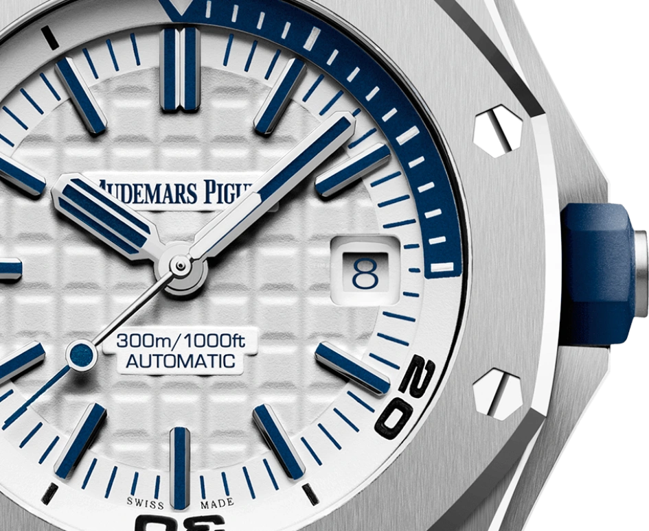 Audemars Piguet,Royal Oak Offshore 42mm,42mm,Stainless Steel,White,Silver,Automatic,Day,60hours,15710ST,15710ST.OO.A010CA.01