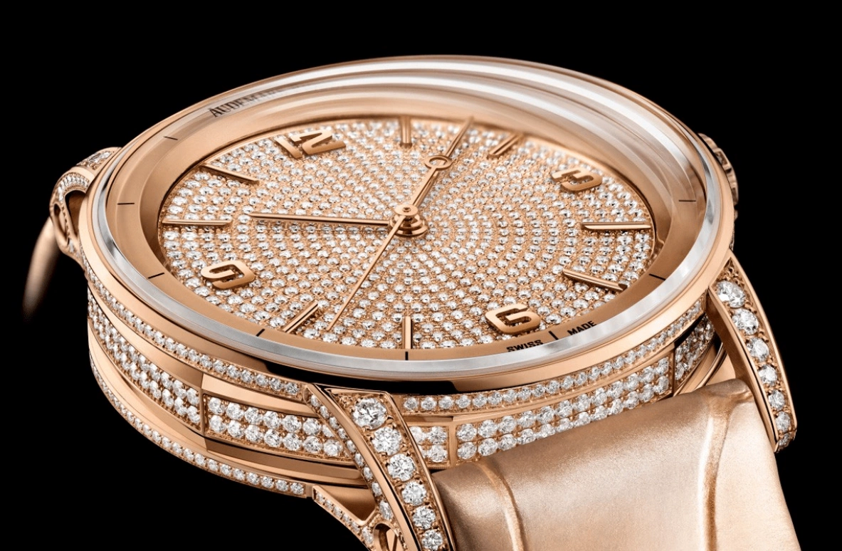 Audemars Piguet,CODE 11.59 41mm,41mm,Rose Gold,Automatic,70hours,In-house Caliber,15210OR,15210OR.ZZ.D208CR.01