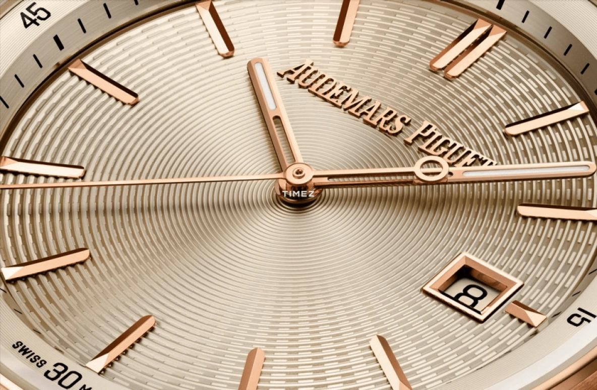Audemars Piguet,CODE 11.59 38mm,38mm,Pink Gold,Cream,Automatic,Day,Sapphire,Crystal Glass,77410OR,77410OR.OO.A825CR.01