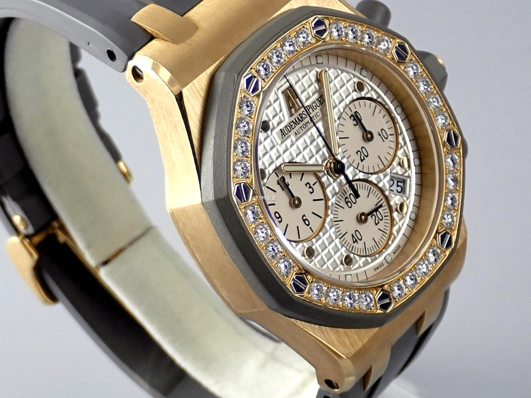 Audemars Piguet,Royal Oak Offshore 37mm,37mm,Yellow Gold,Silver,Automatic,Chronograph,Day,25986AK,25986AK.ZZ.D003CA.02