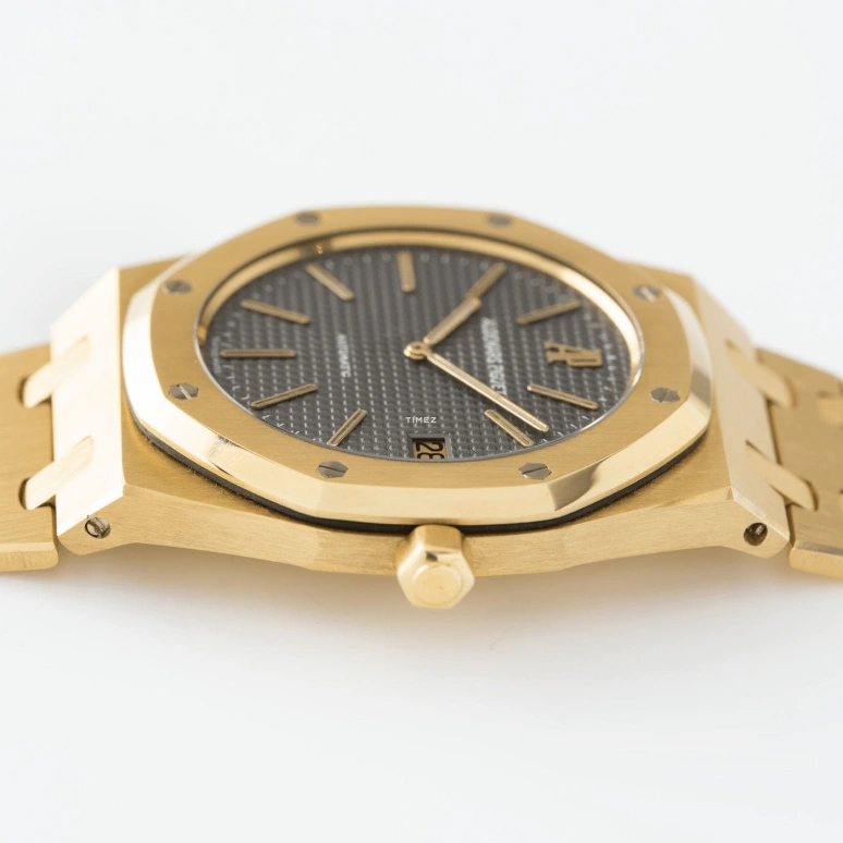 Audemars Piguet,Royal Oak 39mm,39mm,Yellow Gold,Grey,Automatic,Day,Sapphire,Crystal Glass,Justin Bieber,JB,5402BA