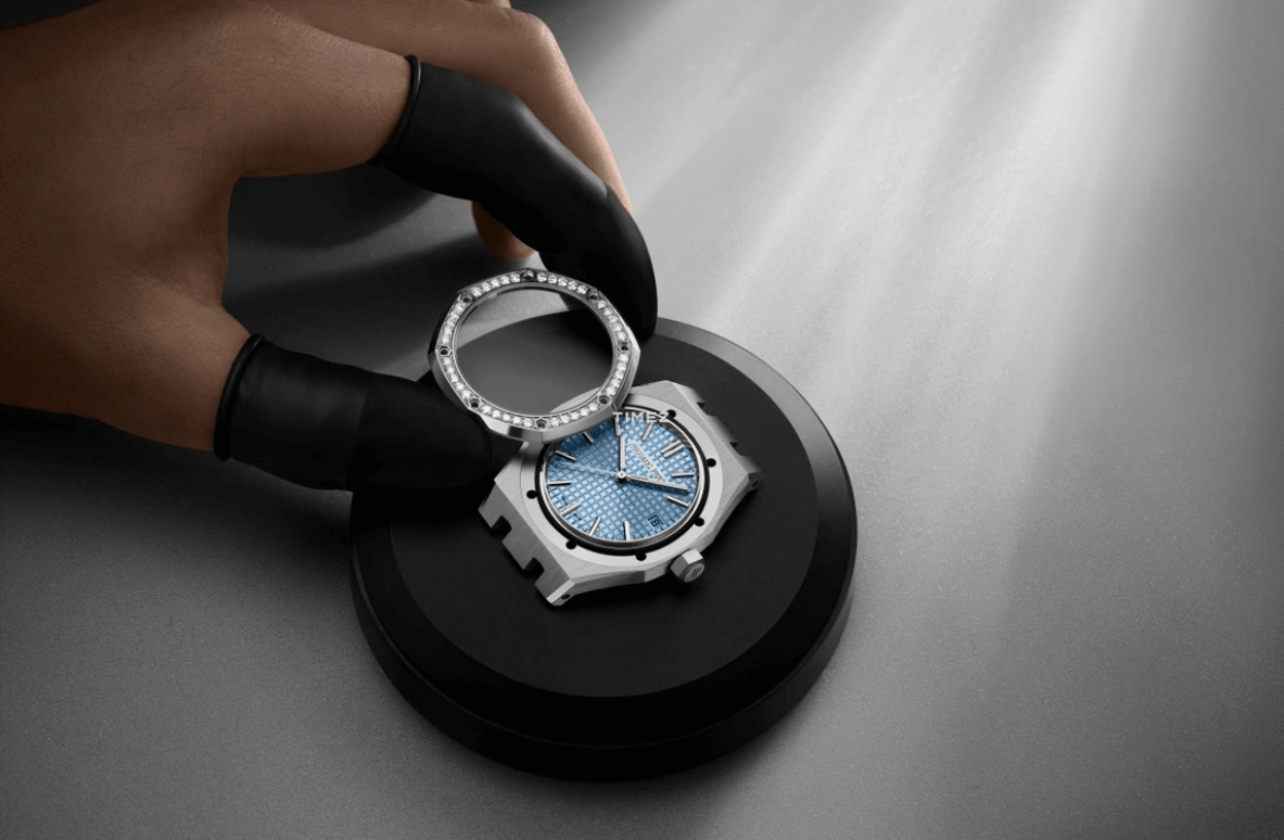 Audemars Piguet,Royal Oak 37mm,37mm,Stainless Steel,Blue,Automatic,Day,60hours,15551ST,15551ST.ZZ.1356ST.04