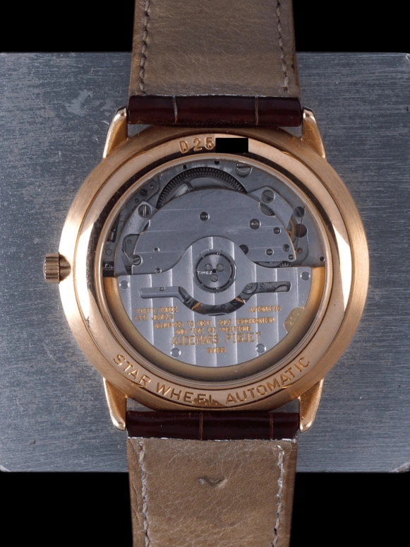 Audemars Piguet,Other 36mm,36mm,Rose Gold,Rose Gold,White,Automatic,Sapphire,Crystal Glass,Round,25720OR,25720OR.OO.0002XX.04