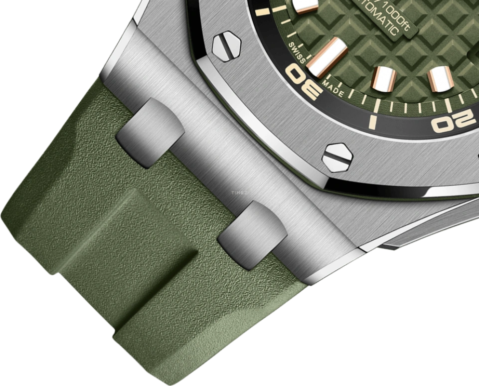 Audemars Piguet,Royal Oak Offshore 42mm,42mm,Stainless Steel,Pink Gold,Ceramic,Green,Automatic,Day,60hours,Wang Chang,15720ST,15720ST.OO.A052CA.01