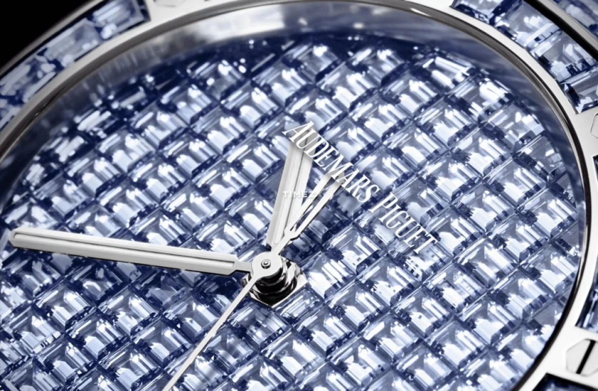 Audemars Piguet,Royal Oak 41mm,41mm,White Gold,Blue,Automatic,70hours,In-house Caliber,15514BC,15514BC.TF.1284BC.01 50th