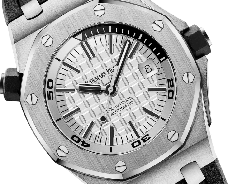 Audemars Piguet,Royal Oak Offshore 42mm,42mm,Stainless Steel,Silver,White,Automatic,Day,60hours,15710ST,15710ST.OO.A002CA.02