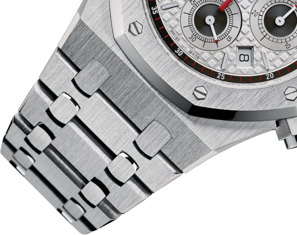 Audemars Piguet,Royal Oak 39mm,39mm,Stainless Steel,Silver,White,Silver White,Automatic,Chronograph,Day,26300ST,26300ST.OO.1110ST.06