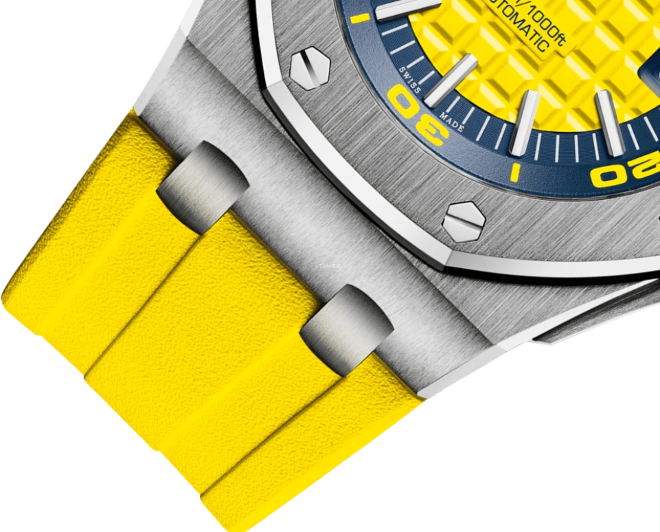Audemars Piguet,Royal Oak Offshore 42mm,42mm,Stainless Steel,Yellow,Automatic,Day,60hours,15710ST,15710ST.OO.A051CA.01