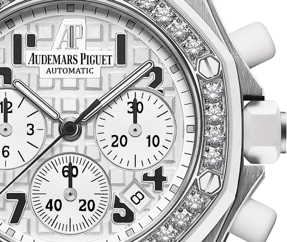Audemars Piguet,Royal Oak Offshore 37mm,37mm,Rubber,Stainless Steel,White,Silver,Automatic,Chronograph,Day,26048SK,26048SK.ZZ.D010CA.01