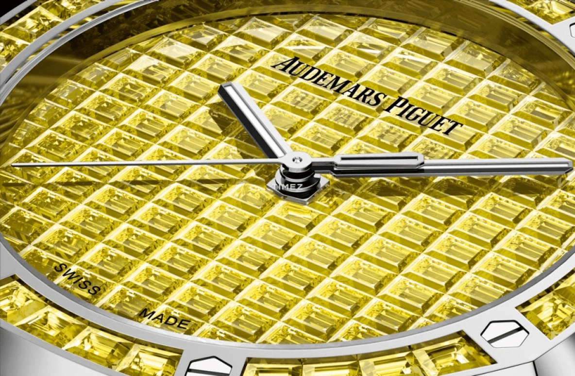 Audemars Piguet,Royal Oak 41mm,41mm,White Gold,Yellow,Automatic,70hours,In-house Caliber,15514BC,15514BC.RY.1284BC.01 50th