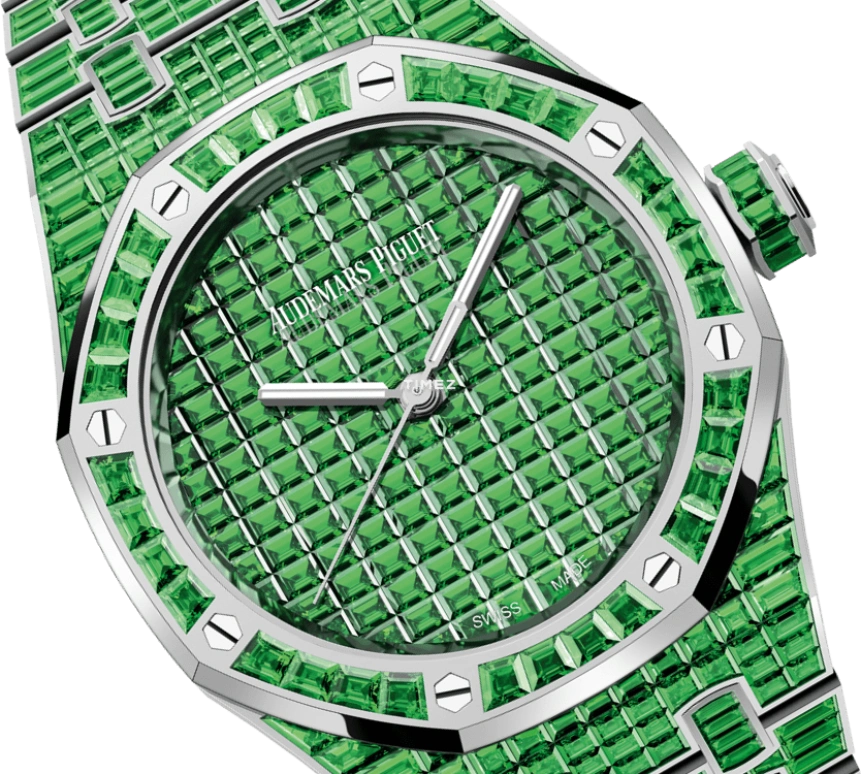 Audemars Piguet,Royal Oak 37mm,37mm,White Gold,Green,Automatic,60hours,In-house Caliber,15554BC,15554BC.TV.1274BC.01