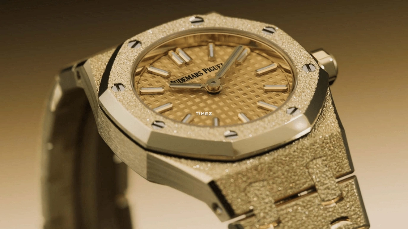 Audemars Piguet,Royal Oak 23mm,23mm,Yellow Gold,Gold,Quartz,In-house Caliber,Sapphire,Crystal Glass,67630BA,67630BA.GG.1312BA.01-C
