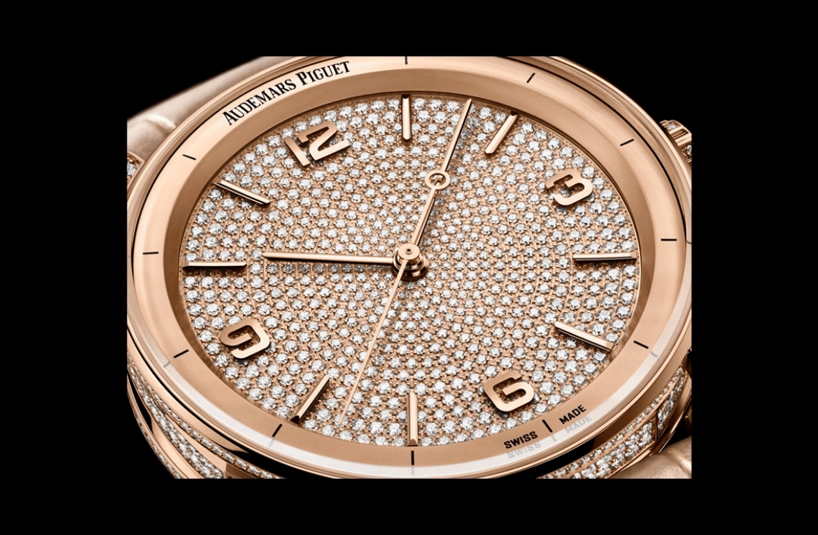 Audemars Piguet,CODE 11.59 41mm,41mm,Rose Gold,Automatic,70hours,In-house Caliber,15210OR,15210OR.ZZ.D208CR.01
