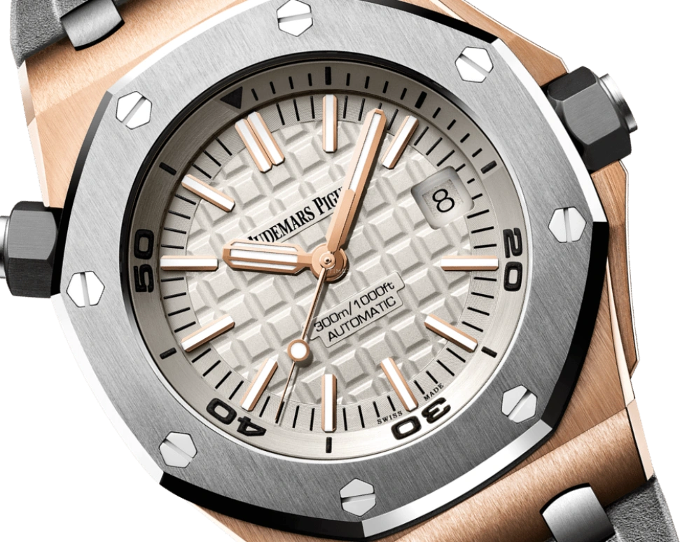 Audemars Piguet,Royal Oak Offshore 42mm,42mm,Pink Gold,Titanium,White,Silver,Automatic,Day,60hours,15711OI,15711OI.OO.A006CA.01