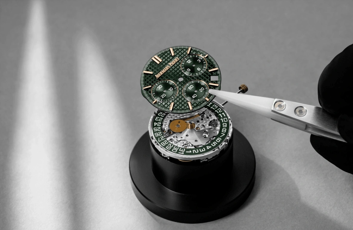 Audemars Piguet,Royal Oak 41mm,41mm,Pink Gold,Green,Automatic,Chronograph,Day,26240OR,26240OR.OO.1320OR.04 50th