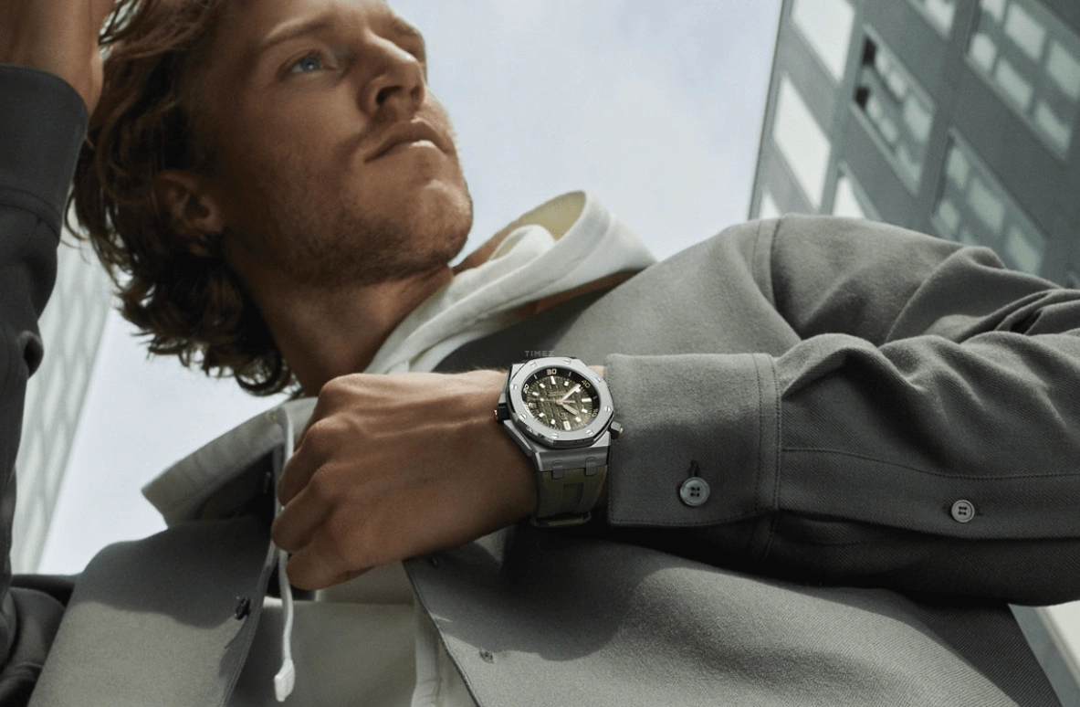 Audemars Piguet,Royal Oak Offshore 42mm,42mm,Stainless Steel,Pink Gold,Ceramic,Green,Automatic,Day,60hours,Wang Chang,15720ST,15720ST.OO.A052CA.01