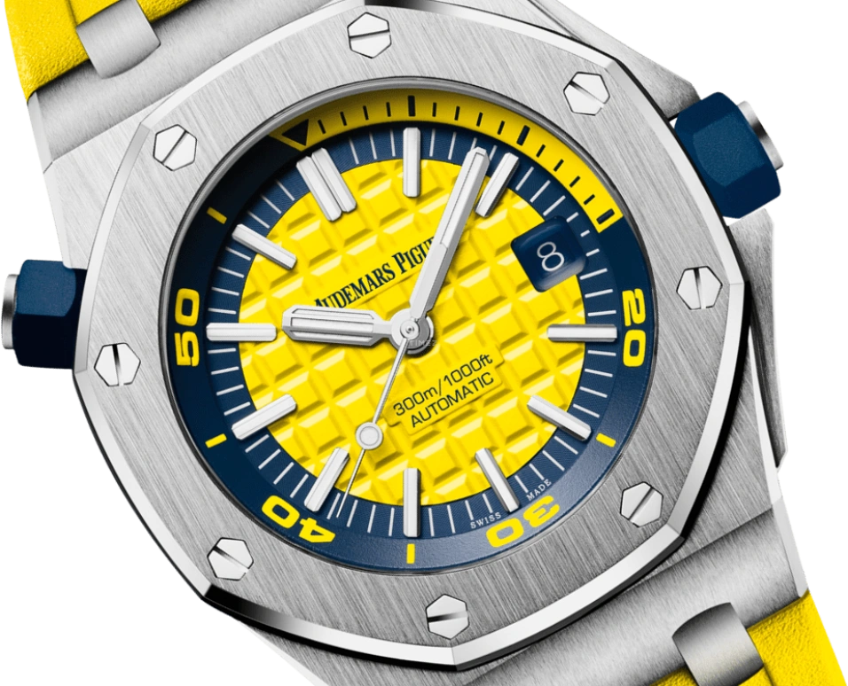 Audemars Piguet,Royal Oak Offshore 42mm,42mm,Stainless Steel,Yellow,Automatic,Day,60hours,15710ST,15710ST.OO.A051CA.01
