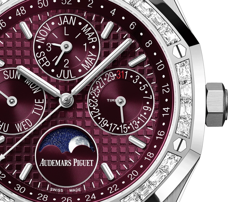 Audemars Piguet,Royal Oak 41mm,41mm,White Gold,Purple,Automatic,Moonphase,Perpetual Calendar,Month,Date,40hours,In-house Caliber,Kevin Hart,Lil Kev,26598BC,26598BC.ZZ.1220BC.01