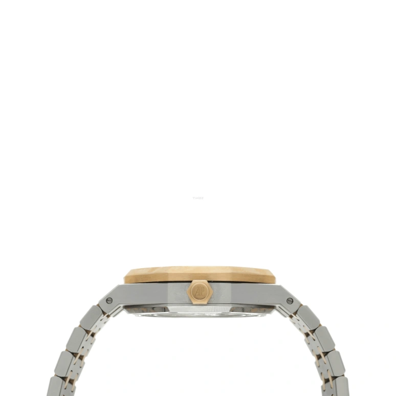Audemars Piguet,Royal Oak 39mm,39mm,Rose Gold,Stainless Steel,Silver,White,Silver White,Automatic,Moonphase,Day,Power Reserve Indicator,26168SR,26168SR.OO.1220SR.02