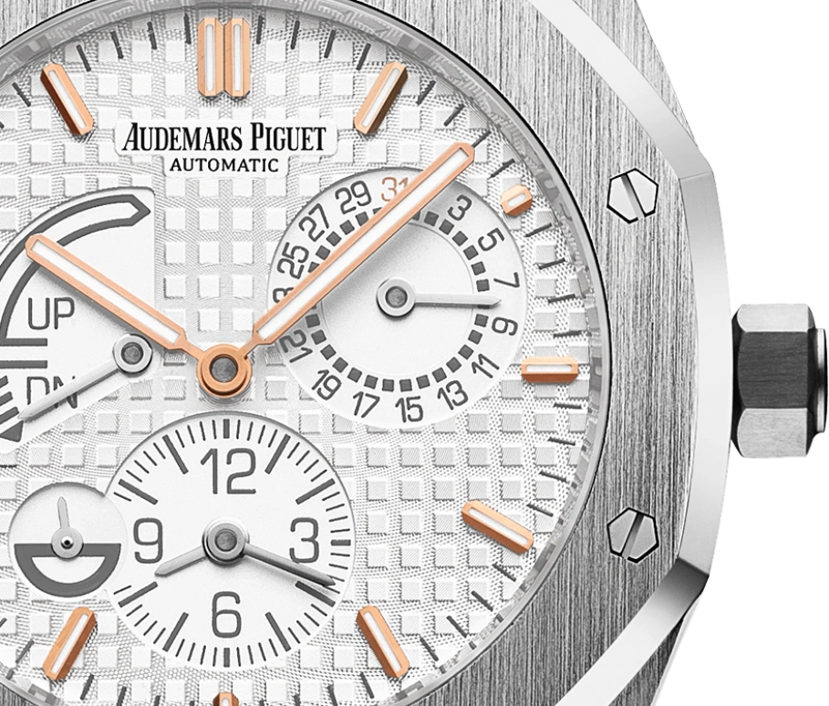 Audemars Piguet,Royal Oak 39mm,39mm,Stainless Steel,White,Silver,Automatic,Day,Power Reserve Indicator,Dule Time,Day / Night Indication,38hours,In-house Caliber,26124ST,26124ST.OO.D011CR.01