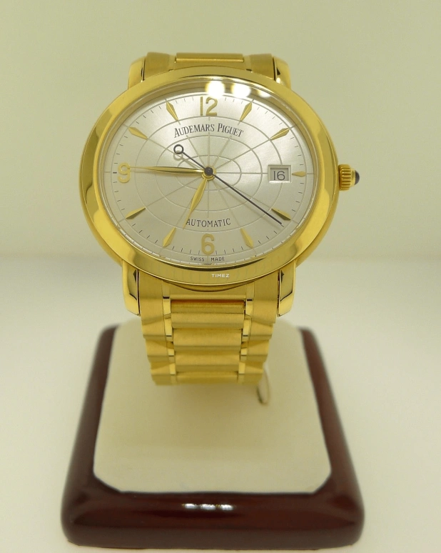 Audemars Piguet,Millenary 38.50mm,38.50mm,Yellow Gold,White,Automatic,Day,Sapphire,Crystal Glass,15051BA,15051BA.OO.1136BA.01