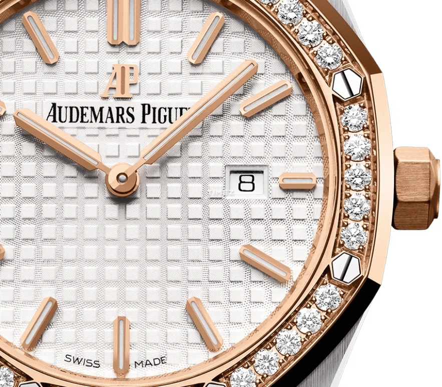 Audemars Piguet,Royal Oak 33mm,33mm,Stainless Steel,Rose Gold,Silver,Quartz,Day,In-house Caliber,67651SR,67651SR.ZZ.1261SR.01-A