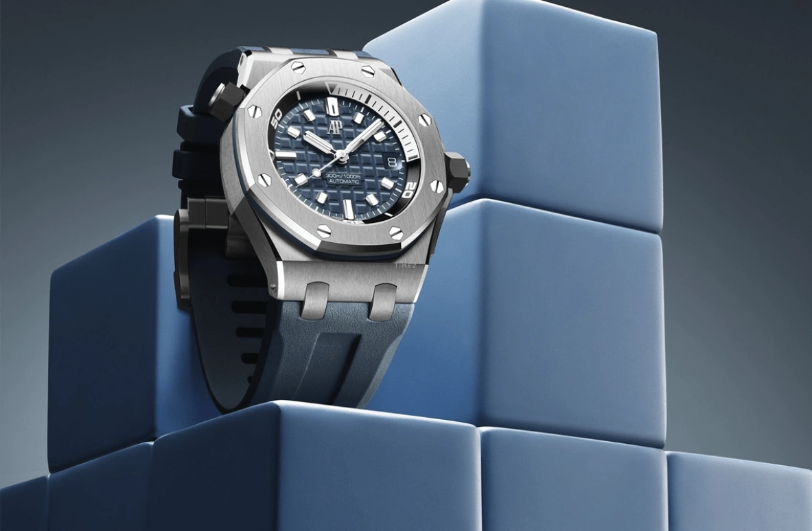 Audemars Piguet,Royal Oak Offshore 42mm,42mm,Ceramic,Stainless Steel,Blue,Automatic,Day,60hours,15720ST,15720ST.OO.A027CA.01