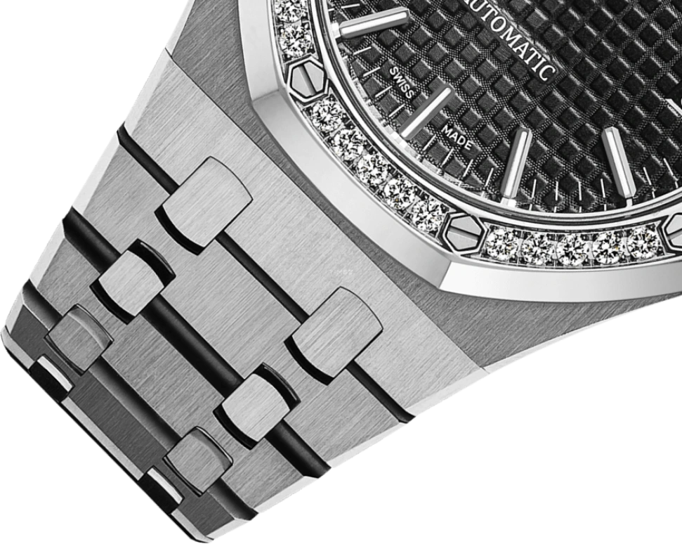 Audemars Piguet,Royal Oak 37mm,37mm,Stainless Steel,Black,Automatic,Day,60hours,15451ST,15451ST.ZZ.1256ST.01