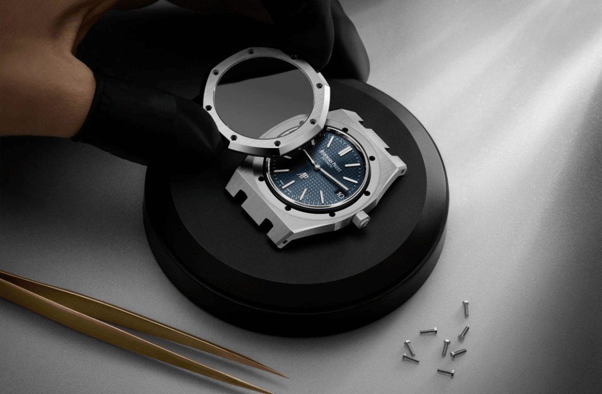 Audemars Piguet,Royal Oak 39mm,39mm,Stainless Steel,Blue,Automatic,Day,55hours,Edward Christopher Sheeran,Ed Sheeran,16202ST,16202ST.OO.1240ST.01 50th