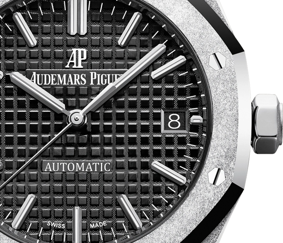 Audemars Piguet,Royal Oak 37mm,37mm,White Gold,Black,Automatic,Day,60hours,15454BC,15454BC.GG.1259BC.03