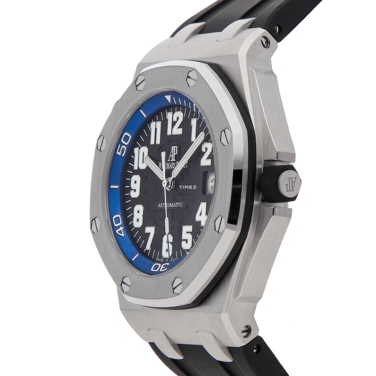 Audemars Piguet,Royal Oak Offshore 42mm,42mm,Stainless Steel,Black,Grey,Automatic,Day,38hours,15701ST,15701ST.OO.D002CA.02