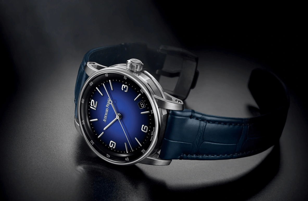 Audemars Piguet,CODE 11.59 41mm,41mm,White Gold,Blue,Automatic,Day,70hours,15210BC,15210BC.OO.A321CR.99