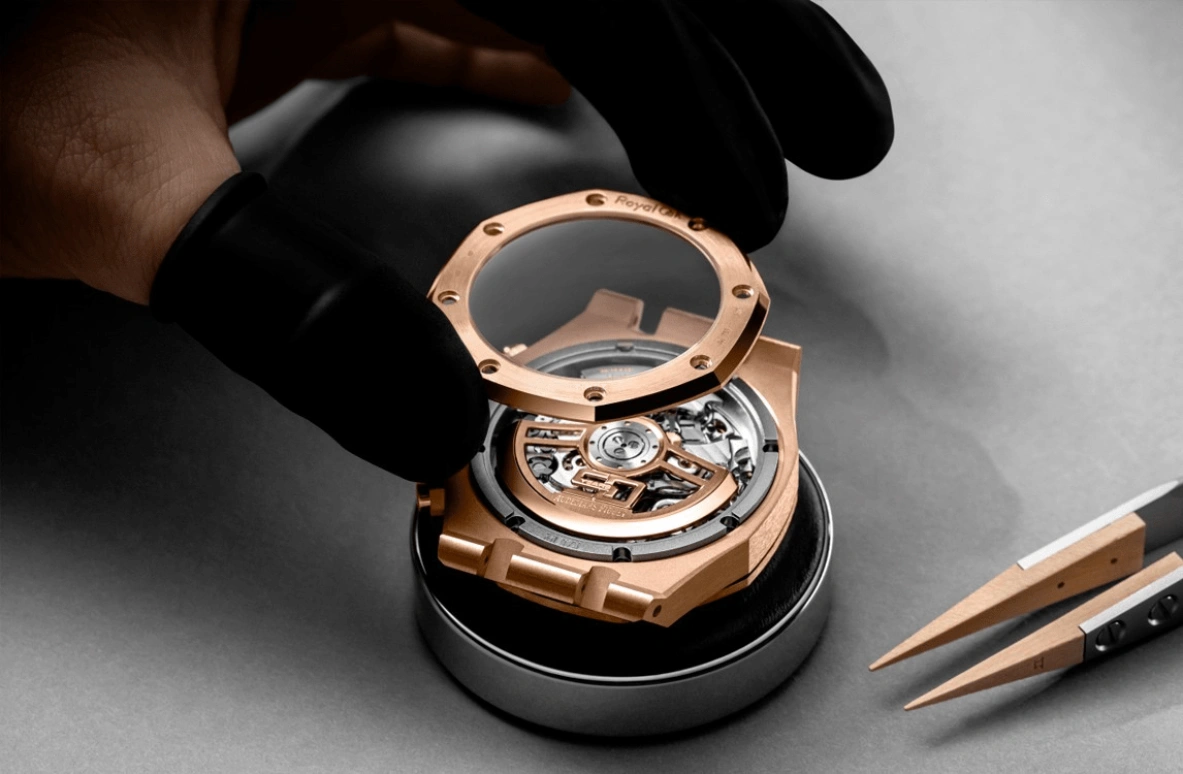 Audemars Piguet,Royal Oak 41mm,41mm,Pink Gold,Green,Automatic,Chronograph,Day,26240OR,26240OR.OO.1320OR.04 50th