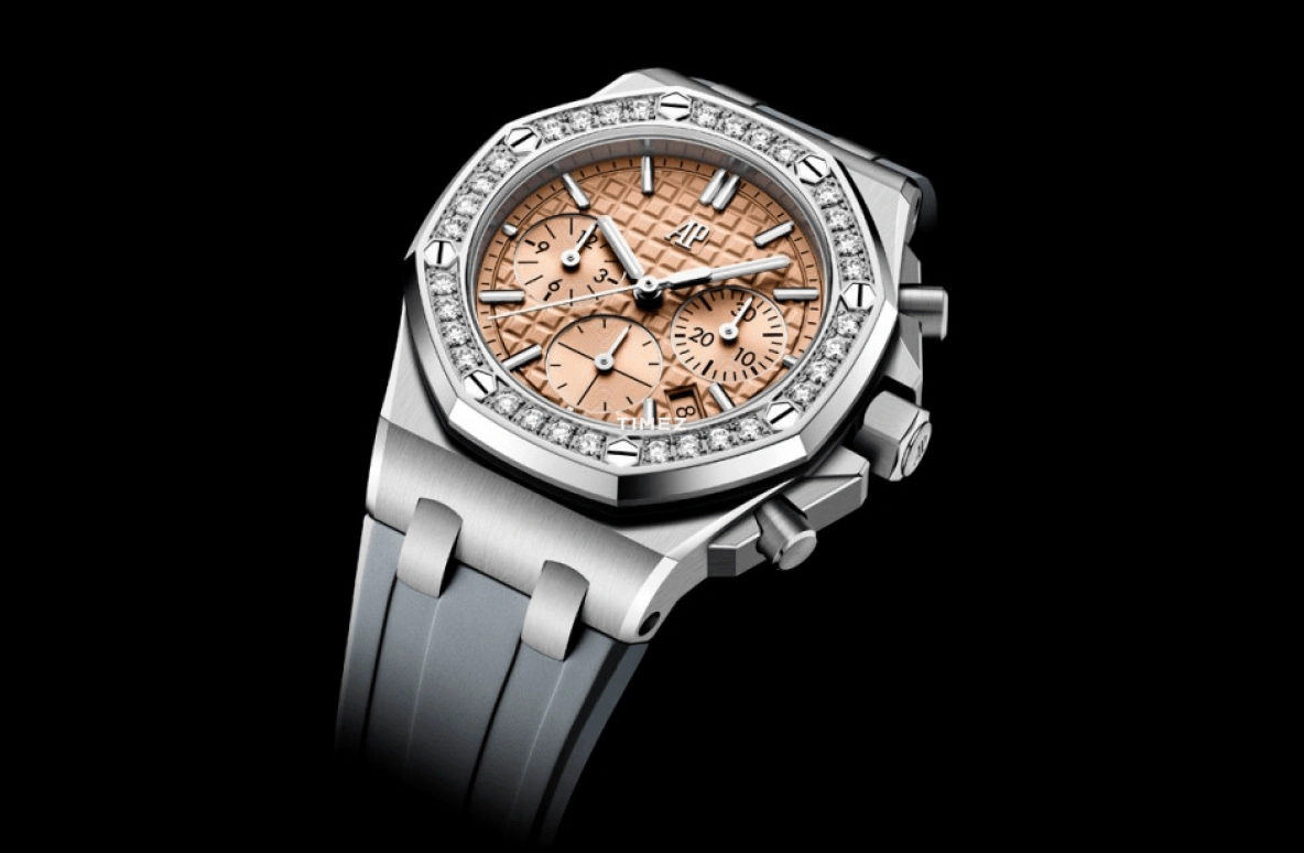 Audemars Piguet,Royal Oak Offshore 37mm,37mm,Stainless Steel,Salmon,Automatic,Chronograph,Day,26231ST,26231ST.ZZ.A178CA.01