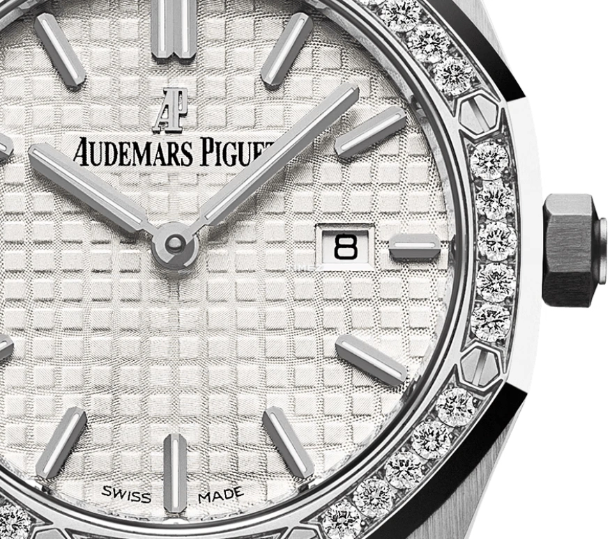 Audemars Piguet,Royal Oak 33mm,33mm,Stainless Steel,Silver,Quartz,Day,In-house Caliber,67651ST,67651ST.ZZ.1261ST.01-A
