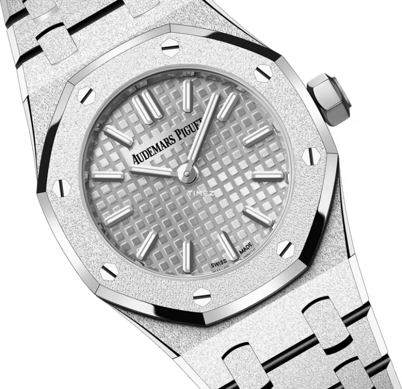 Audemars Piguet,Royal Oak 23mm,23mm,White Gold,Silver,Quartz,In-house Caliber,Sapphire,67630BC,67630BC.GG.1312BC.01-B
