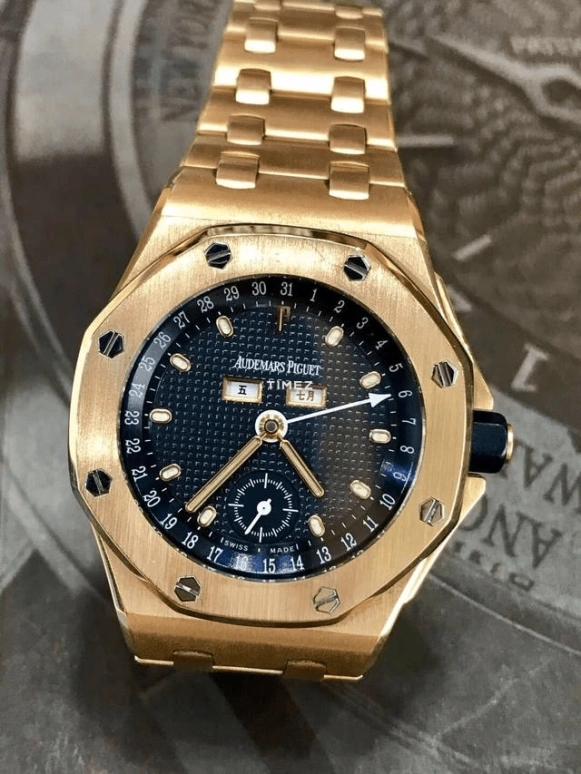 Audemars Piguet,Royal Oak Offshore 38mm,38mm,Rose Gold,Black,Automatic,Annual Calendar,Month,Date,Day,38hours,In-house Caliber,25820OR,25820OR.O.1010OR.01