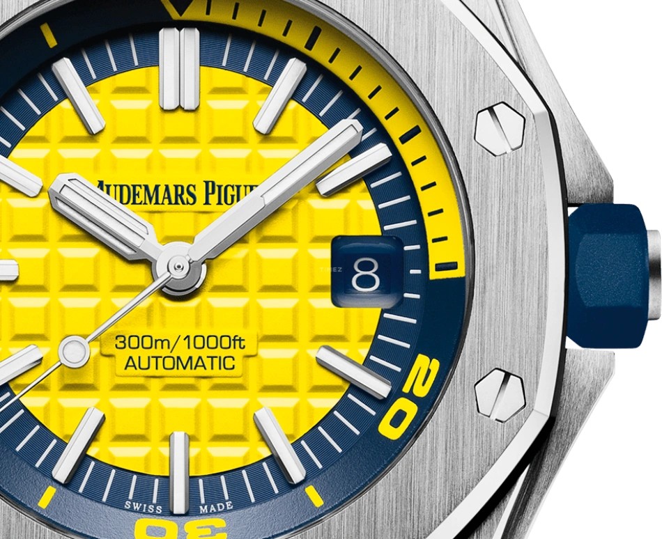 Audemars Piguet,Royal Oak Offshore 42mm,42mm,Stainless Steel,Yellow,Automatic,Day,60hours,15710ST,15710ST.OO.A051CA.01