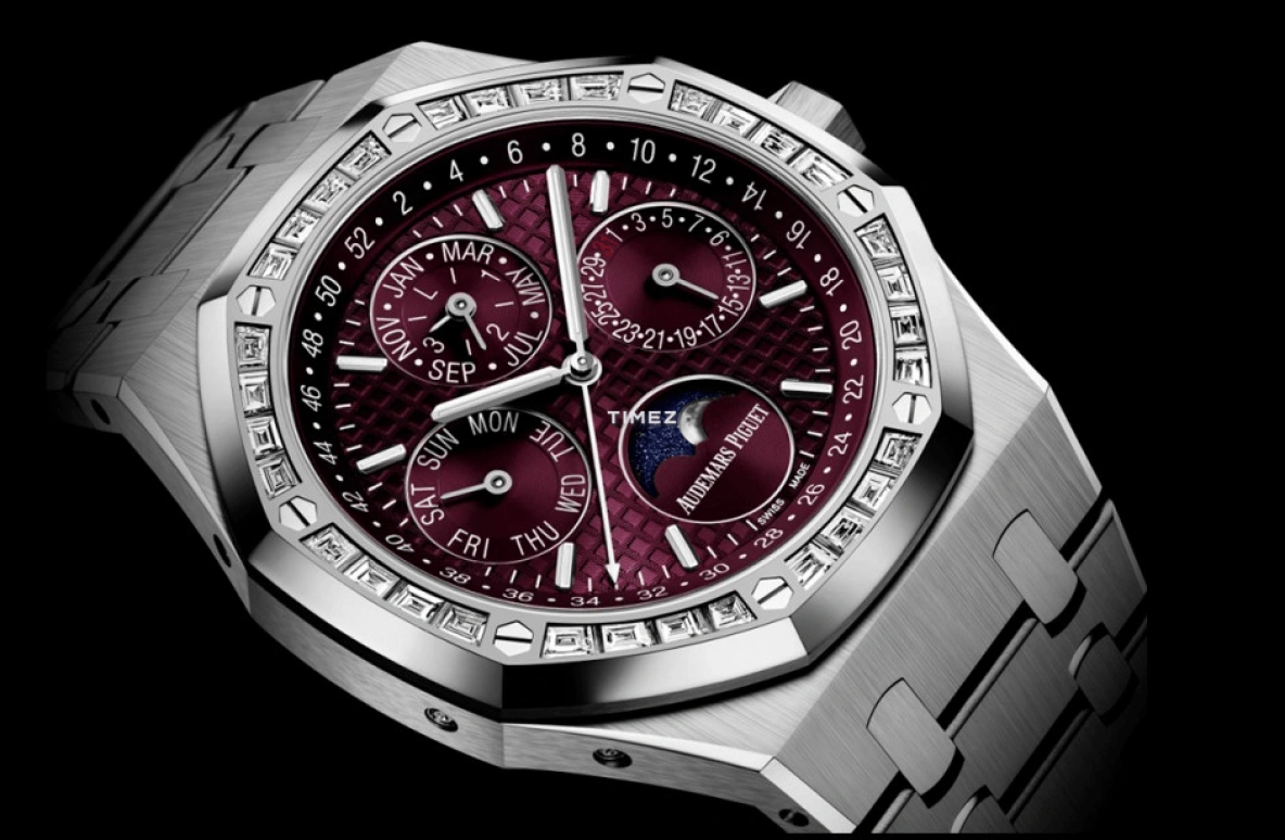 Audemars Piguet,Royal Oak 41mm,41mm,White Gold,Purple,Automatic,Moonphase,Perpetual Calendar,Month,Date,40hours,In-house Caliber,Kevin Hart,Lil Kev,26598BC,26598BC.ZZ.1220BC.01