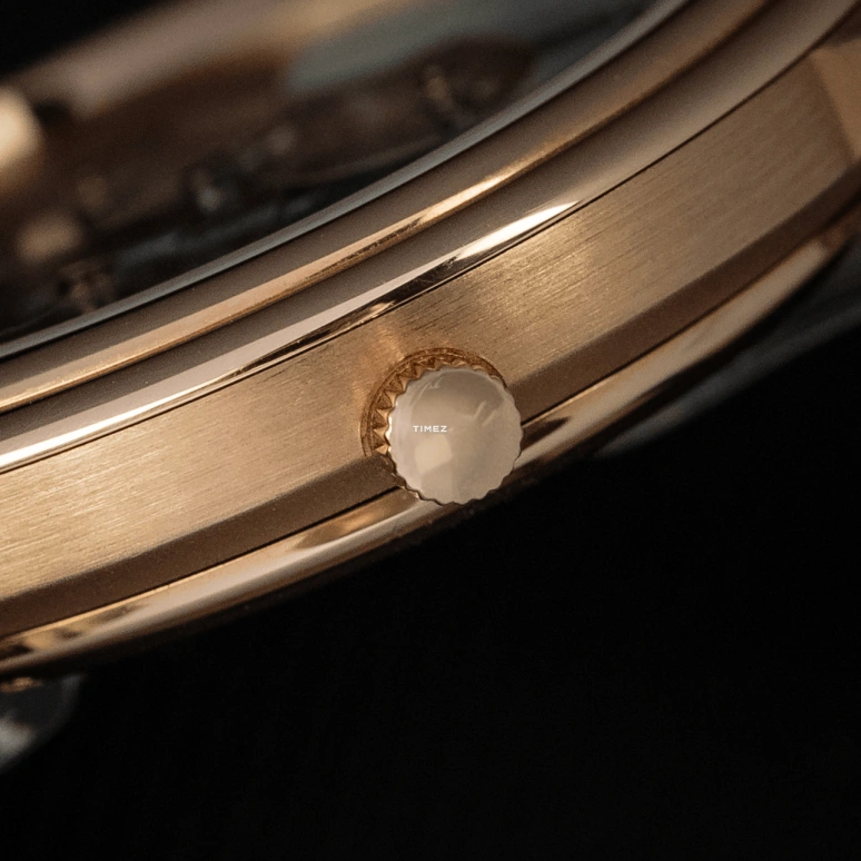 Audemars Piguet,Other 36mm,36mm,Rose Gold,Rose Gold,White,Automatic,Sapphire,Crystal Glass,Round,25720OR,25720OR.OO.0002XX.04